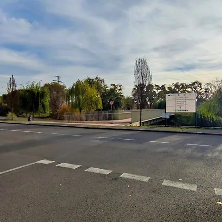 Julia - New, Central, Self Check-in Cluj-Napoca