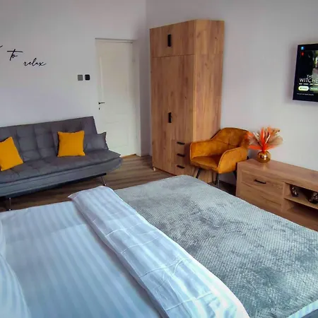 Julia Decebal - New, Central, Train Station, Park, Self Check-in Apartmán *