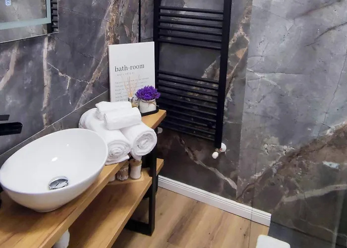 Julia Apartments Cluj - Nou, Central, Gara, Parc, Self Check-In *