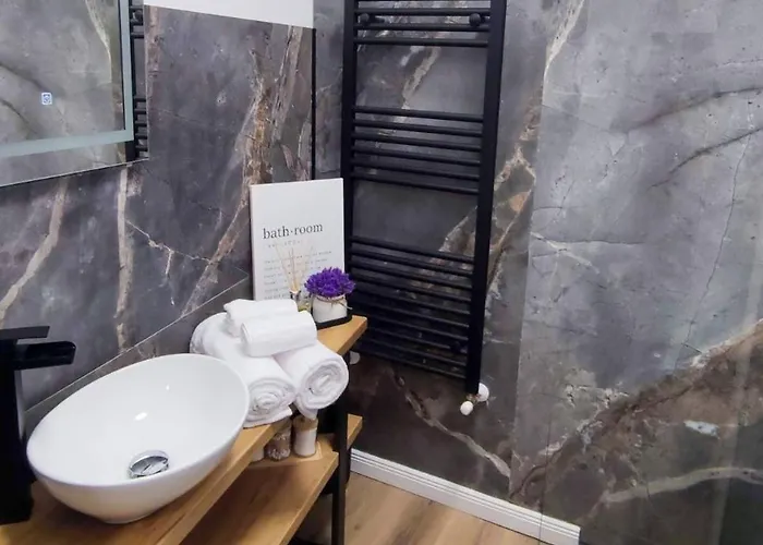 Julia - New, Central, Self Check-in * Cluj-Napoca