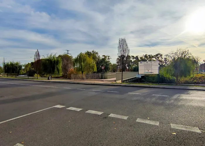 Julia - New, Central, Self Check-in Cluj-Napoca